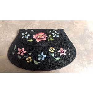 Vintage Antique beaded hand held evening bag
